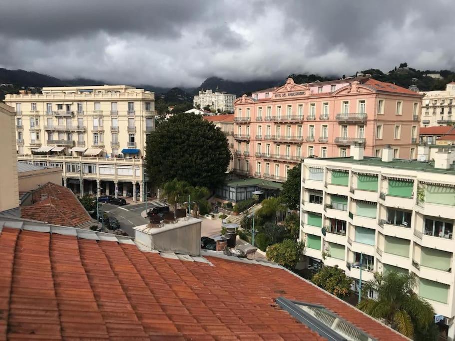 Lumineux Studio Sous Les Toits De Menton Eksteriør bilde